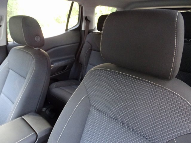 Used 2023 GMC Acadia SLE w/ Driver Convenience Package image 20