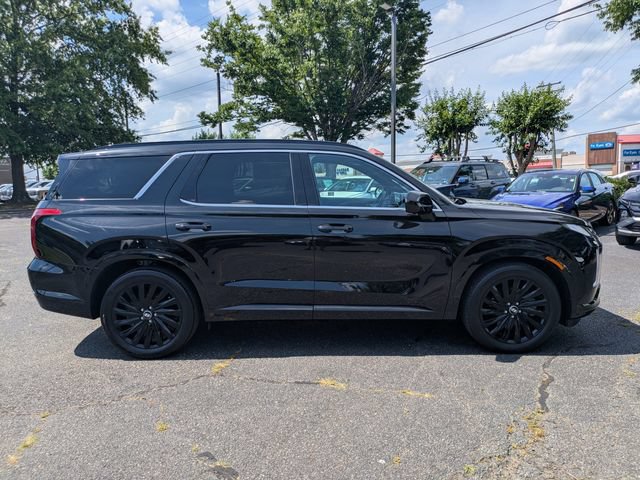 Used 2025 Hyundai Palisade Calligraphy AWD/4WD image 3