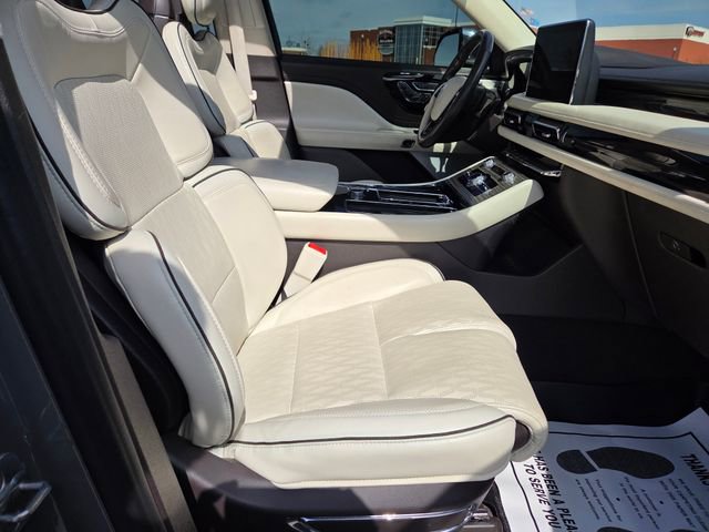 Used 2020 Lincoln Aviator Black Label w/ Dynamic Handling Package image 41