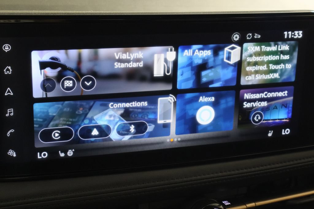 Used 2023 Nissan Ariya FWD image 24