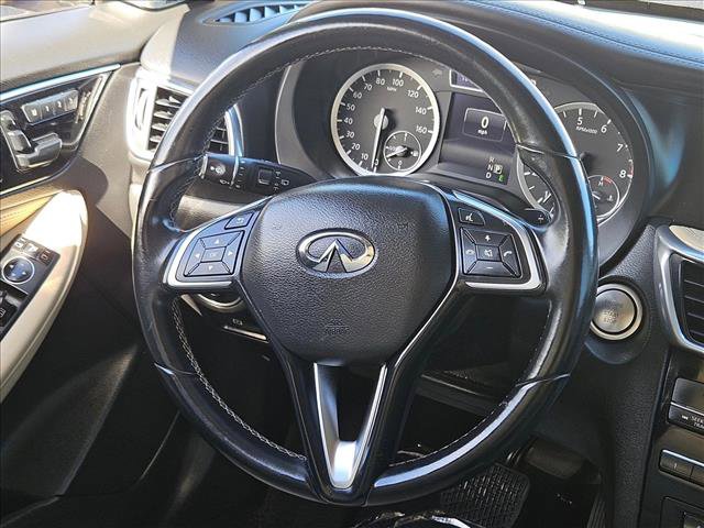 Used 2018 INFINITI QX30 Premium w/ Navigation Package image 13