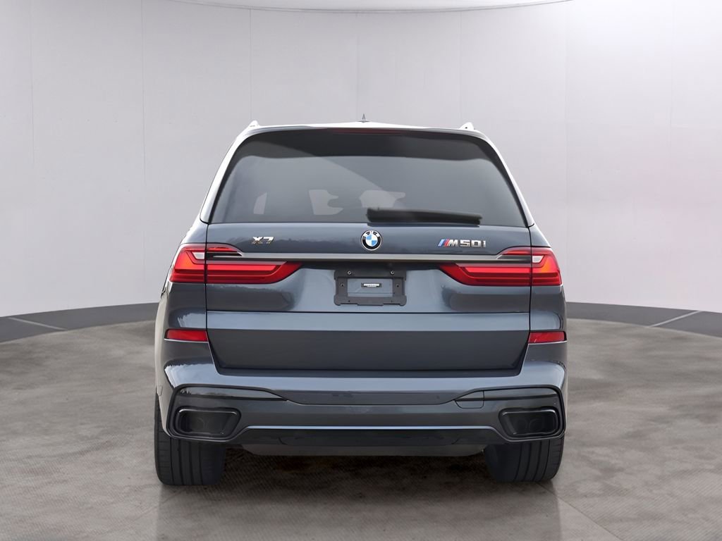 Used 2022 BMW X7 M50i w/ Dynamic Handling Package AWD/4WD image 6