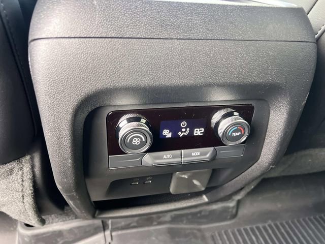 Used 2026 Buick Enclave Preferred w/ Power Package FWD image 17