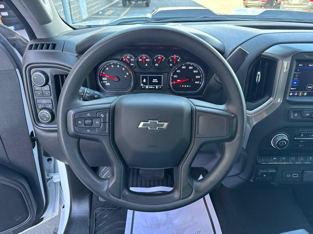 Used 2024 Chevrolet Silverado 1500 Custom Trail Boss w/ LPO, Dark Essentials Package AWD/4WD image 22