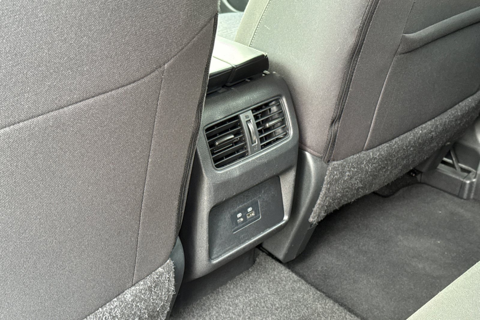 Certified 2023 Nissan Rogue SV image 14