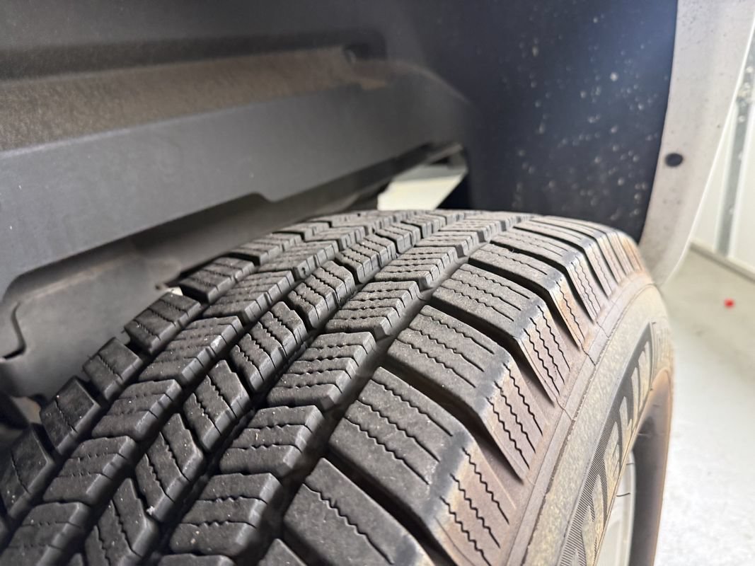 Used 2012 RAM 2500 Laramie w/ Protection Group AWD/4WD image 13