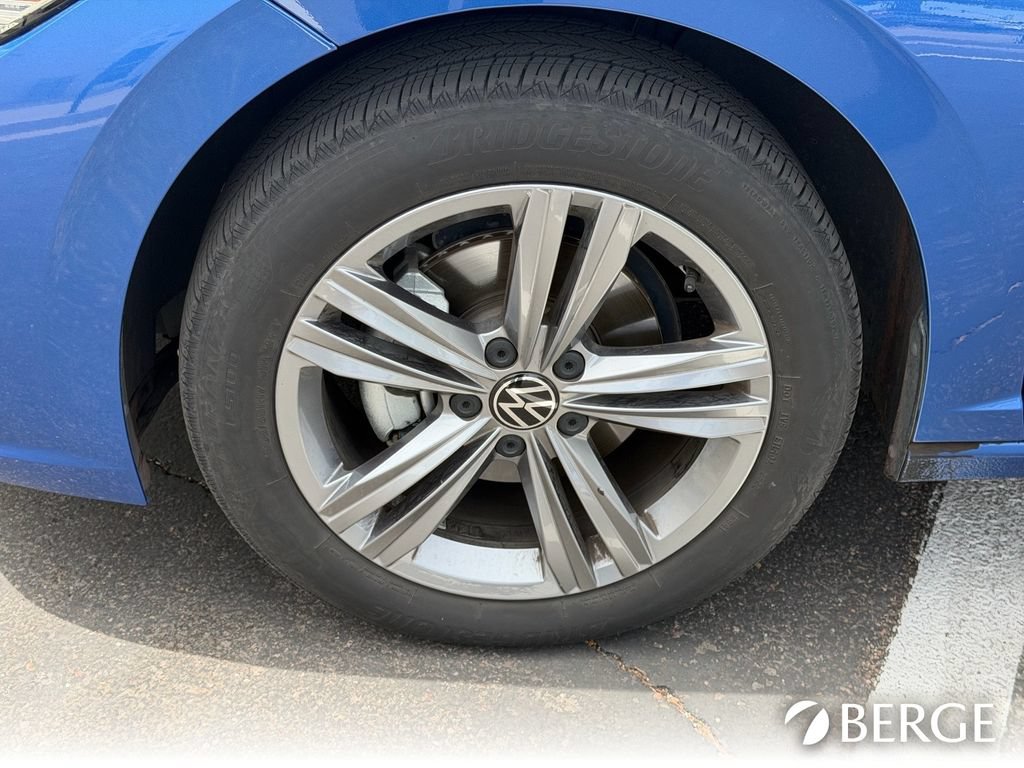 Used 2022 Volkswagen Jetta SE FWD image 11