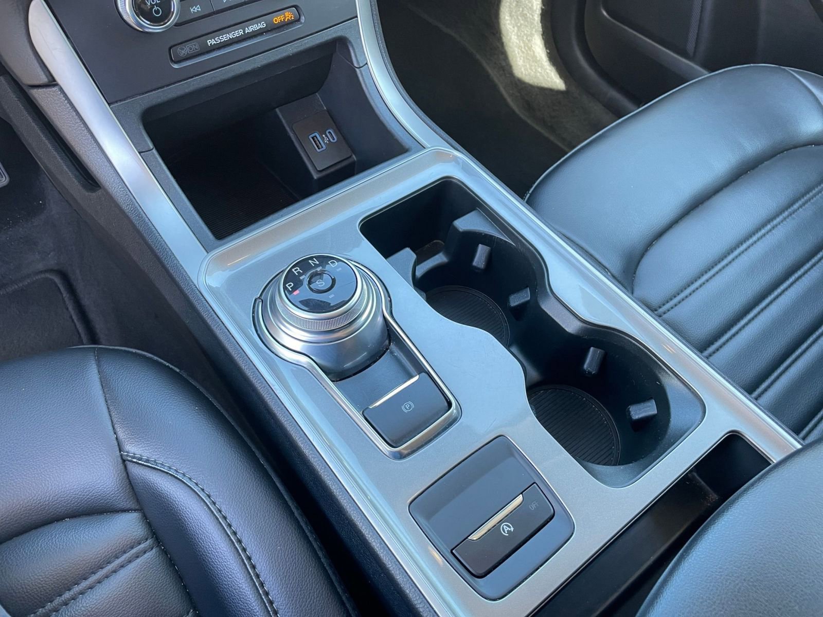 Used 2024 Ford Edge SEL image 41