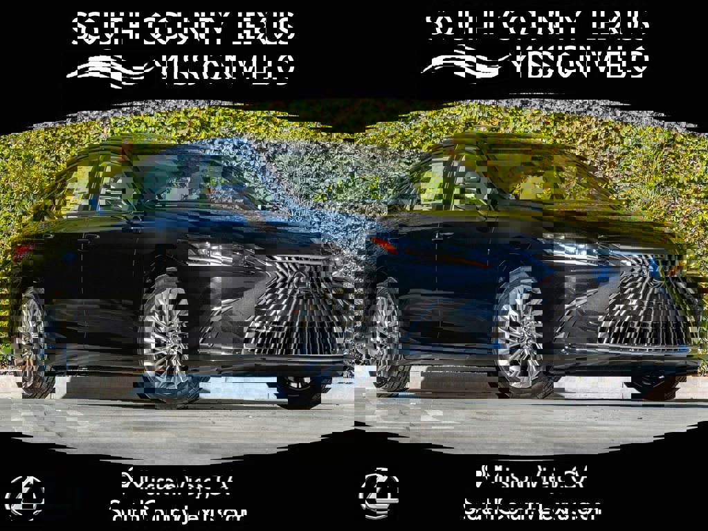 New 2025 Lexus ES 300h w/ Luxury Package