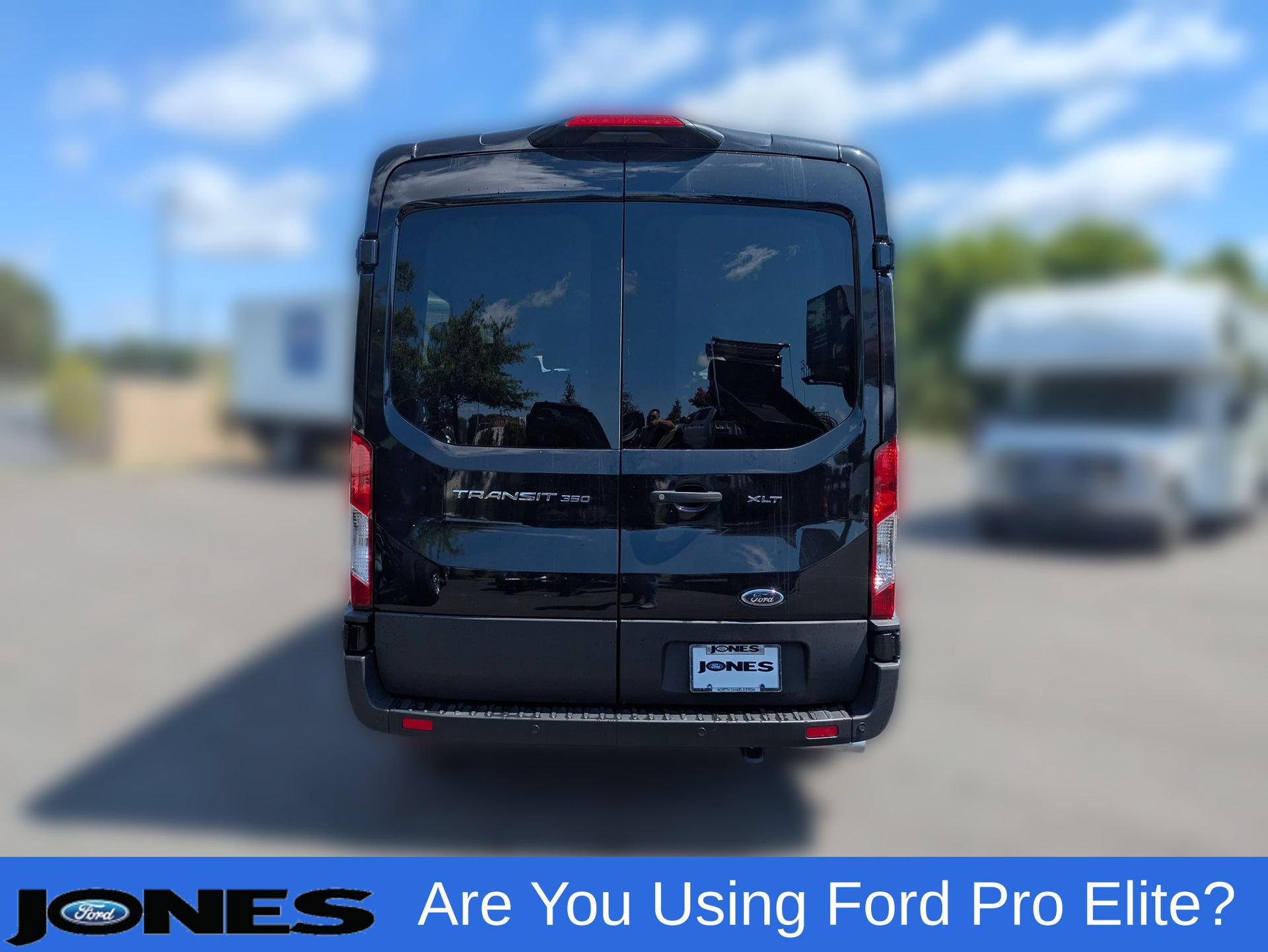 New 2025 Ford Transit 350 XLT RWD image 8