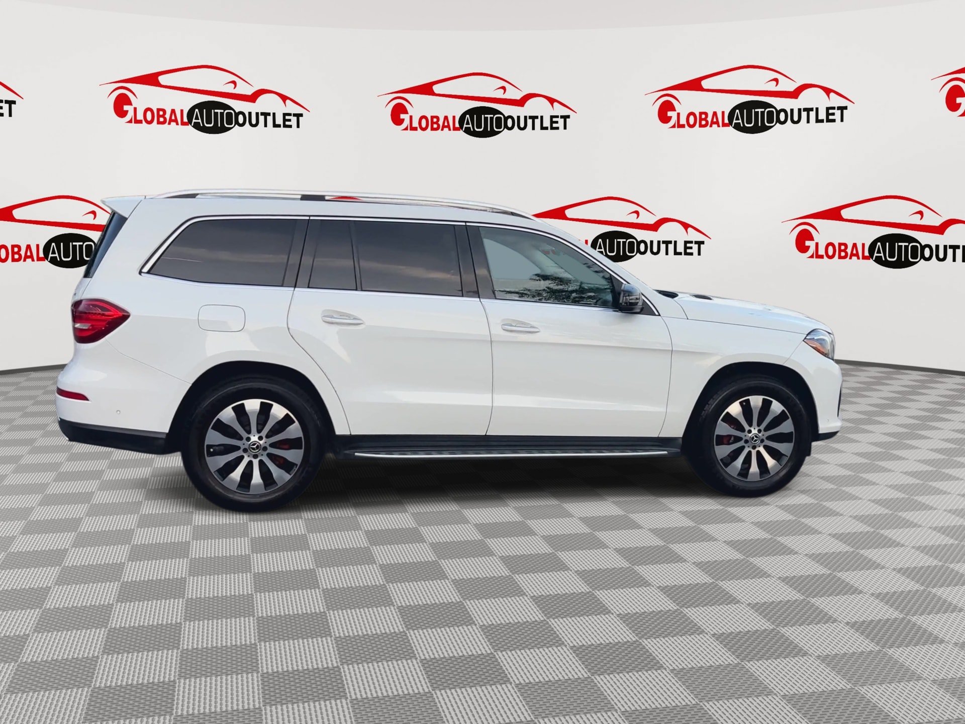 Used 2019 Mercedes-Benz GLS 450 4MATIC w/ Premium 1 Package image 9