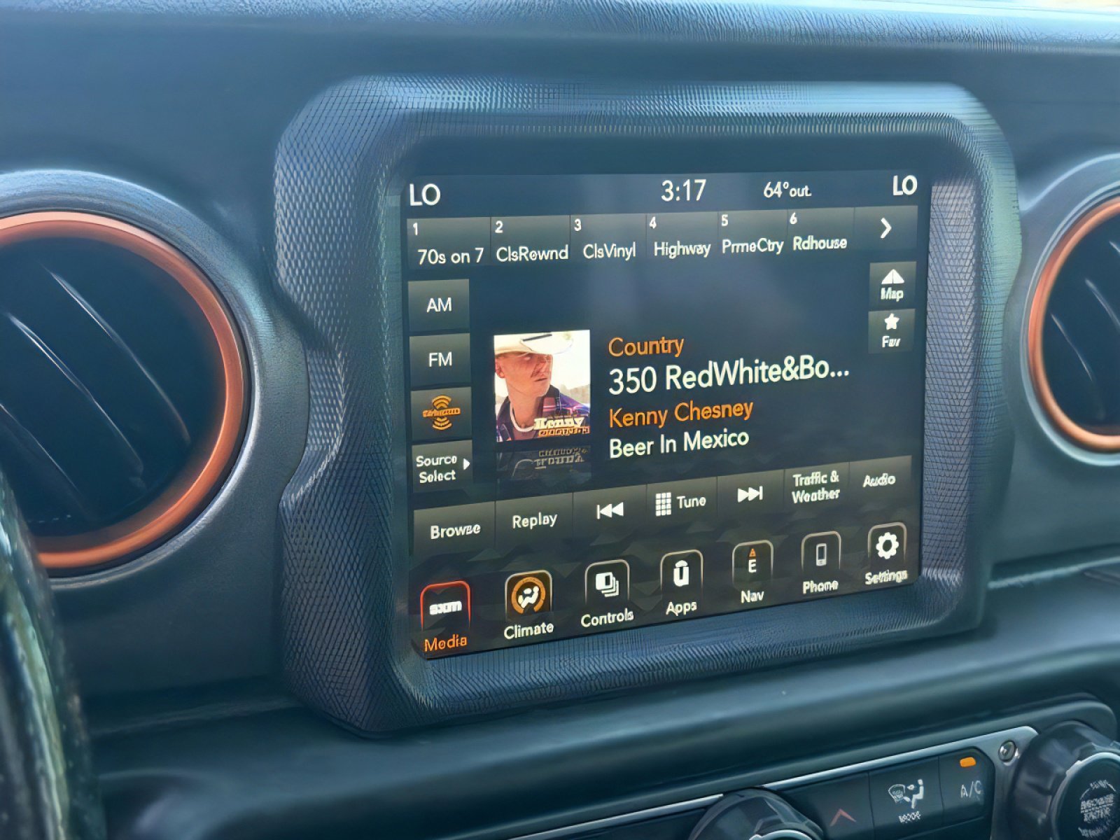 Used 2021 Jeep Gladiator Mojave AWD/4WD image 24