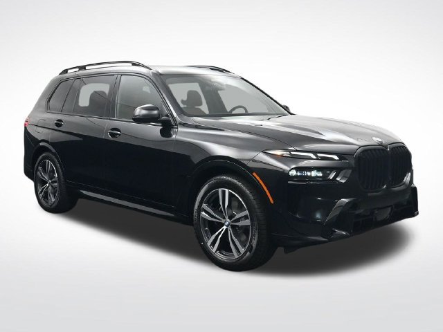 New 2027 BMW X7 xDrive40i w/ M Sport Package AWD/4WD image 2