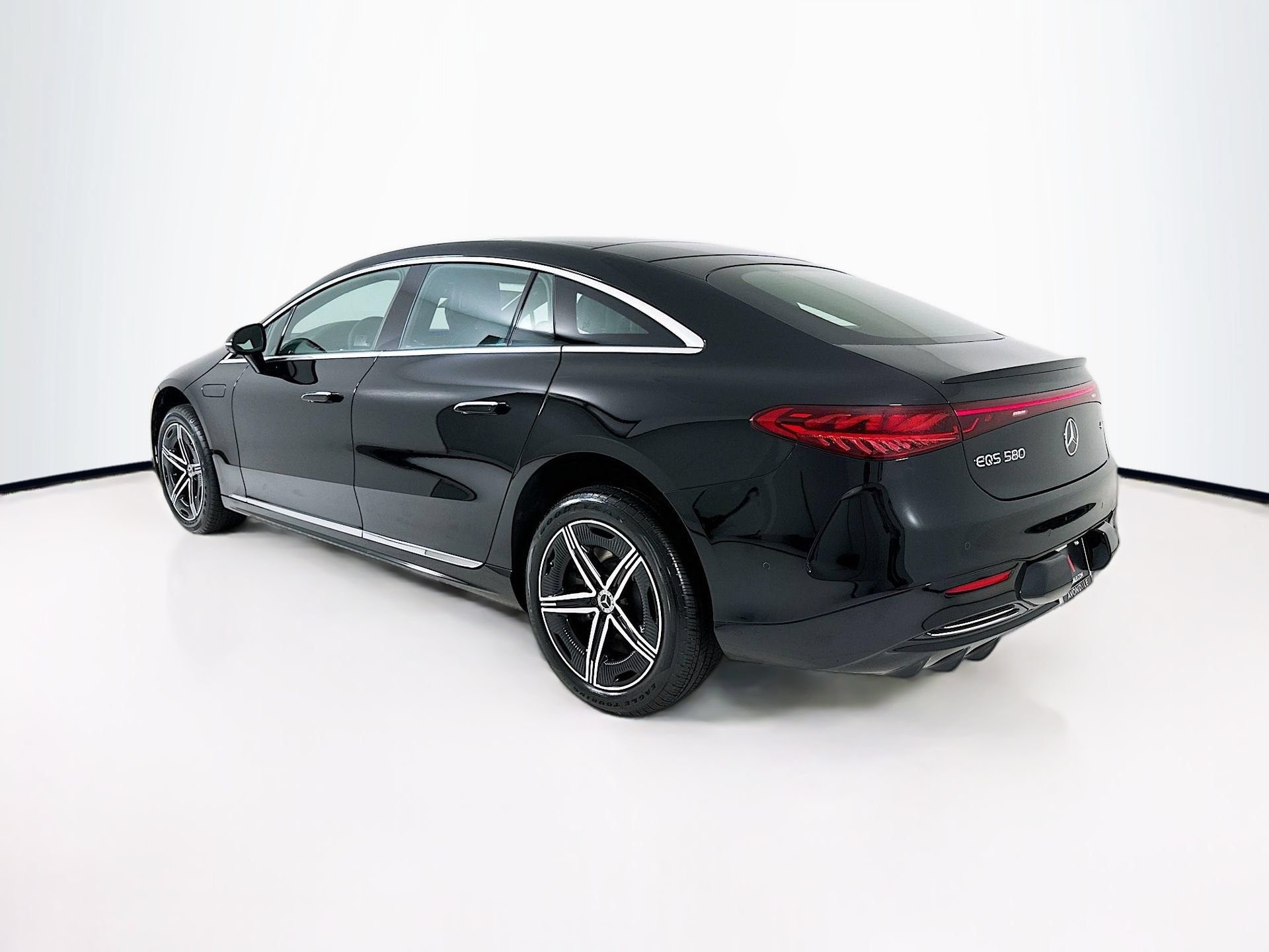 New 2026 Mercedes-Benz EQS 580 4MATIC Sedan image 6
