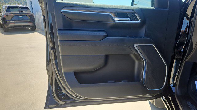 Used 2022 Chevrolet Silverado 1500 LT AWD/4WD image 22