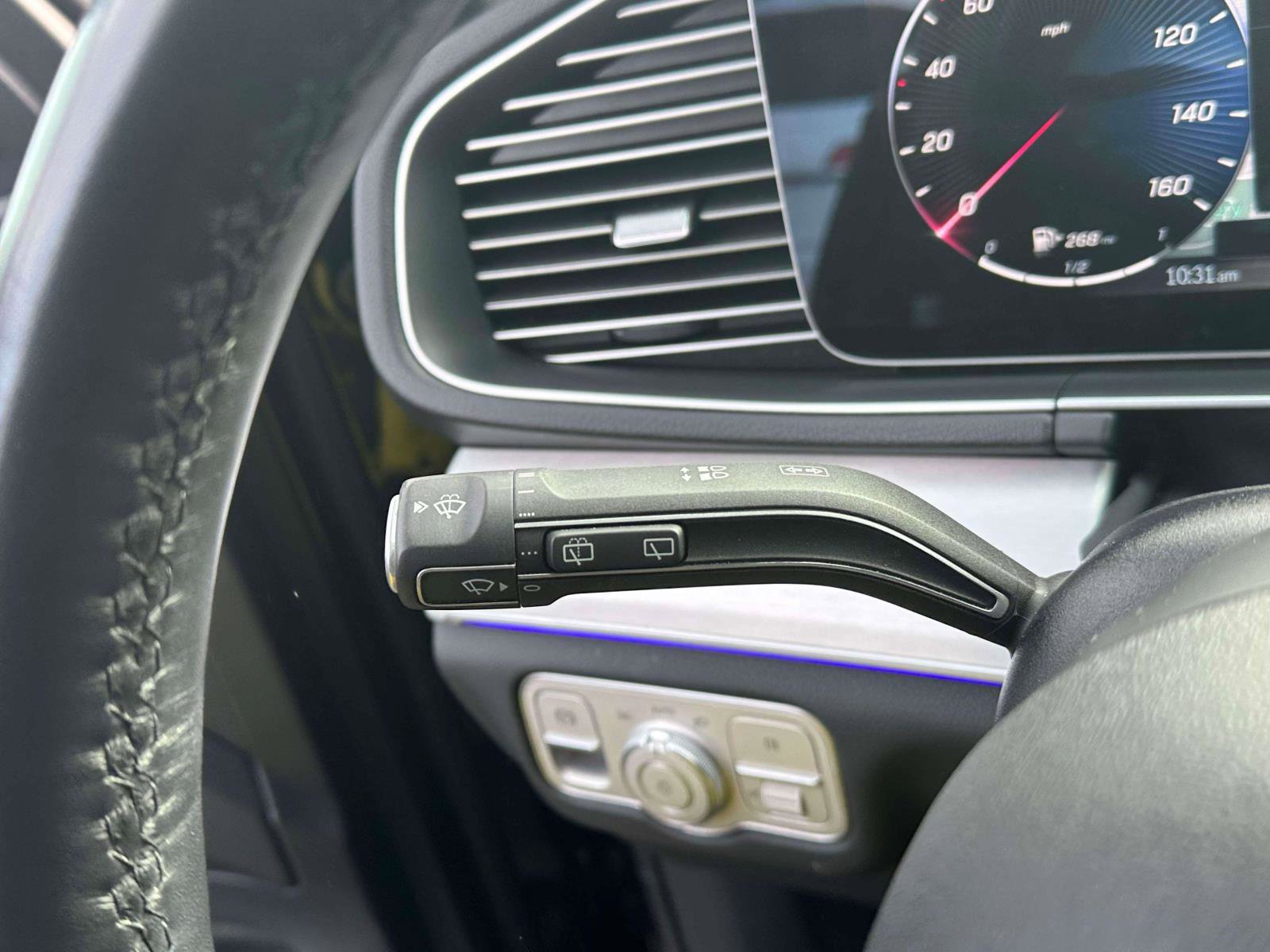 Used 2024 Mercedes-Benz GLE 450e GLE 450e Plug-In Hybrid 4MATIC image 25