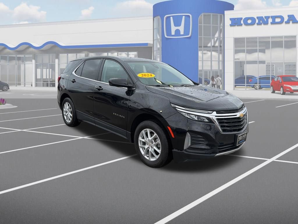 Used 2024 Chevrolet Equinox LT image 1