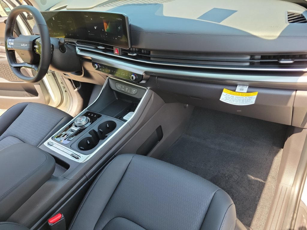 New 2027 Kia Carnival SX Prestige FWD image 13