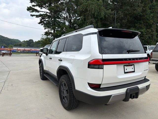 Used 2024 Lexus GX 550 AWD/4WD image 14