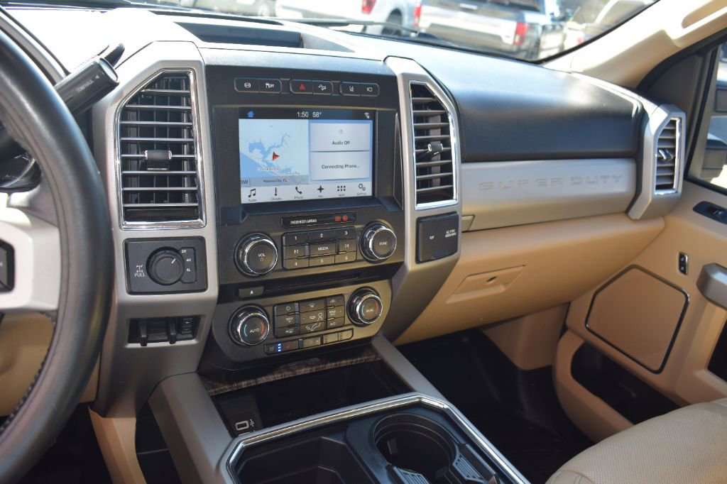 Used 2017 Ford F250 Lariat w/ Lariat Ultimate Package AWD/4WD image 18