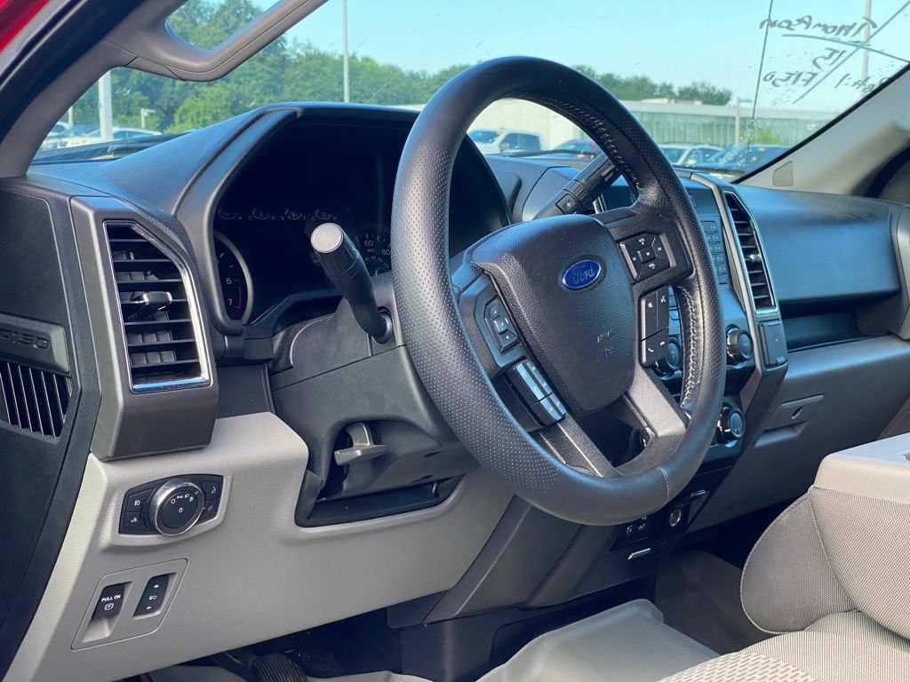 Used 2015 Ford F150 XLT w/ Equipment Group 301A Mid AWD/4WD image 4