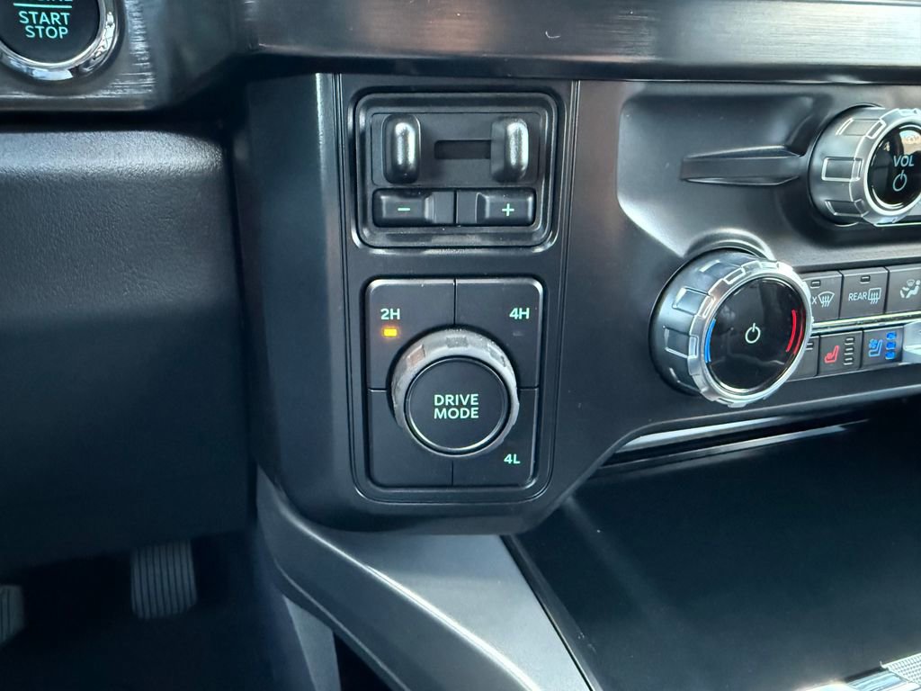 Used 2026 Ford F350 Lariat AWD/4WD image 43