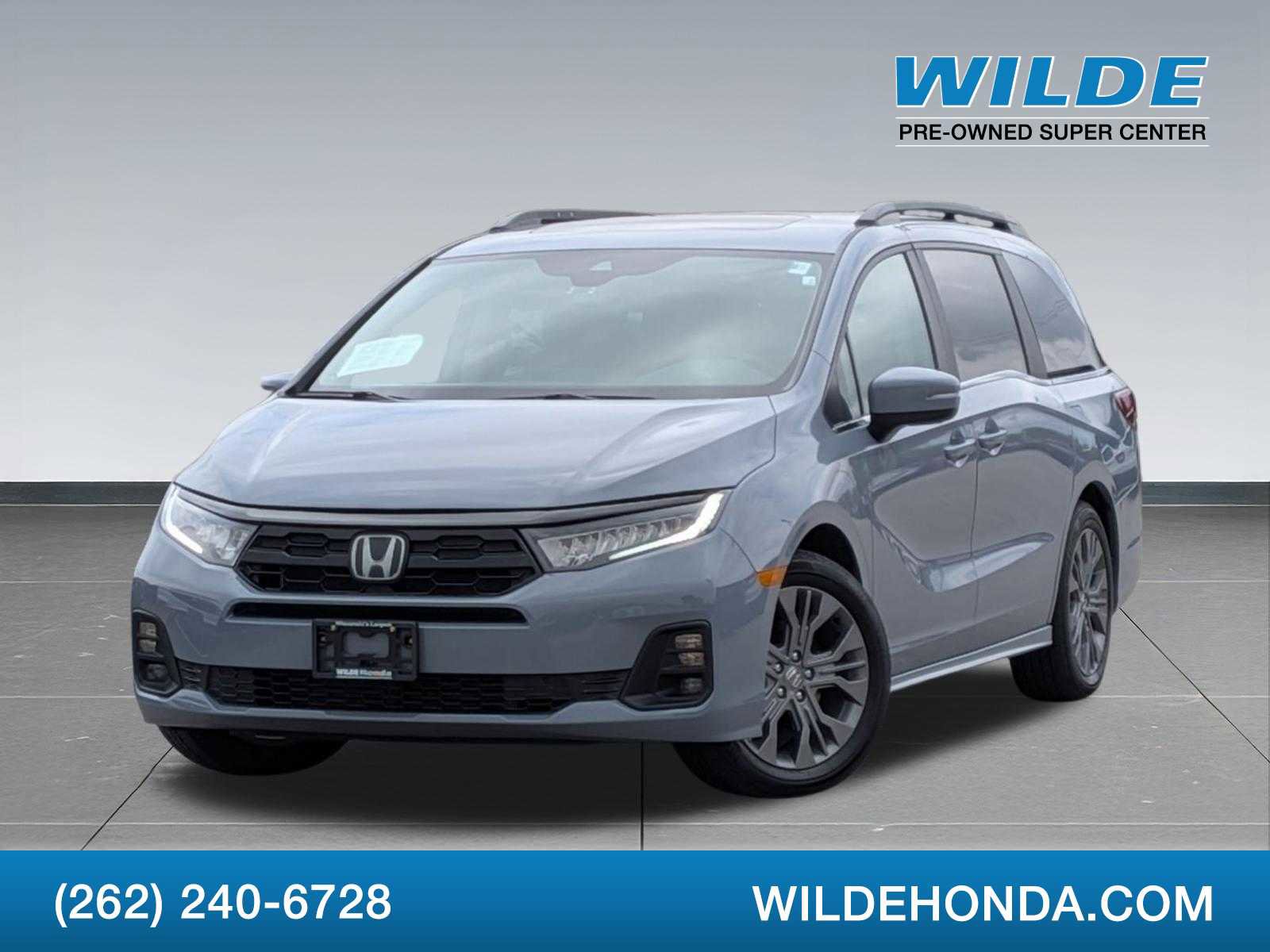 Used 2025 Honda Odyssey Touring image 1