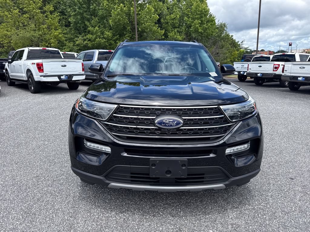 Used 2024 Ford Explorer XLT w/ Equipment Group 202A AWD/4WD video 2