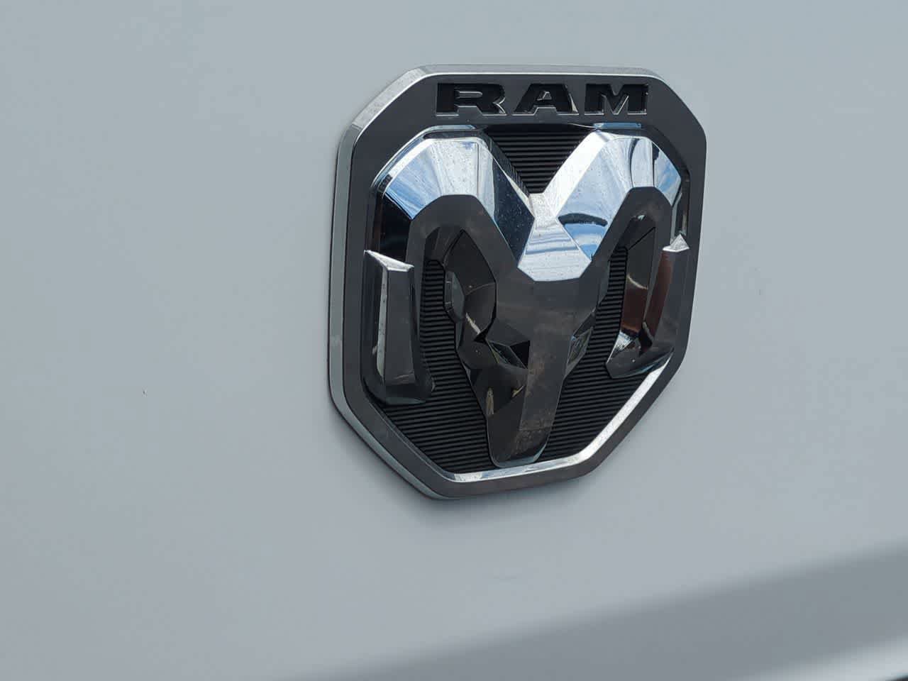 Used 2025 RAM ProMaster 3500 w/ Convenience Group FWD image 12
