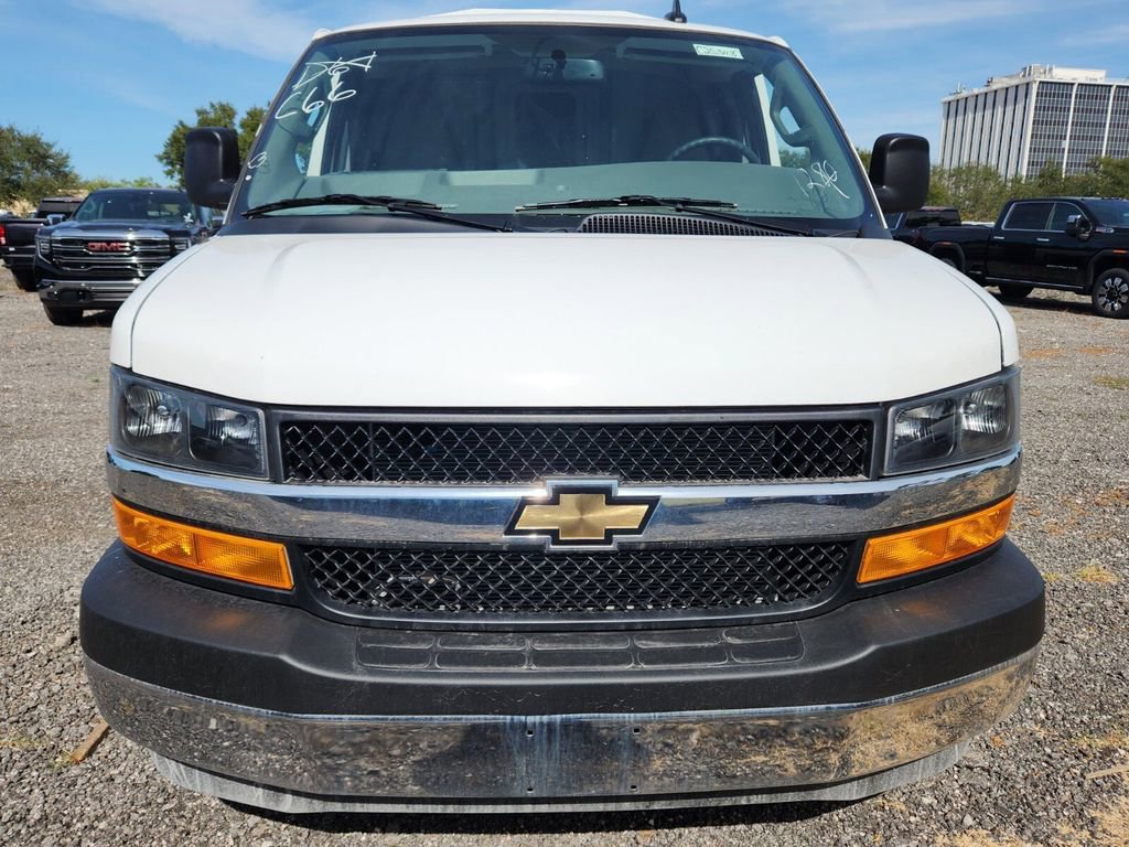 New 2024 Chevrolet Express 3500 w/ Power Convenience Package RWD image 4