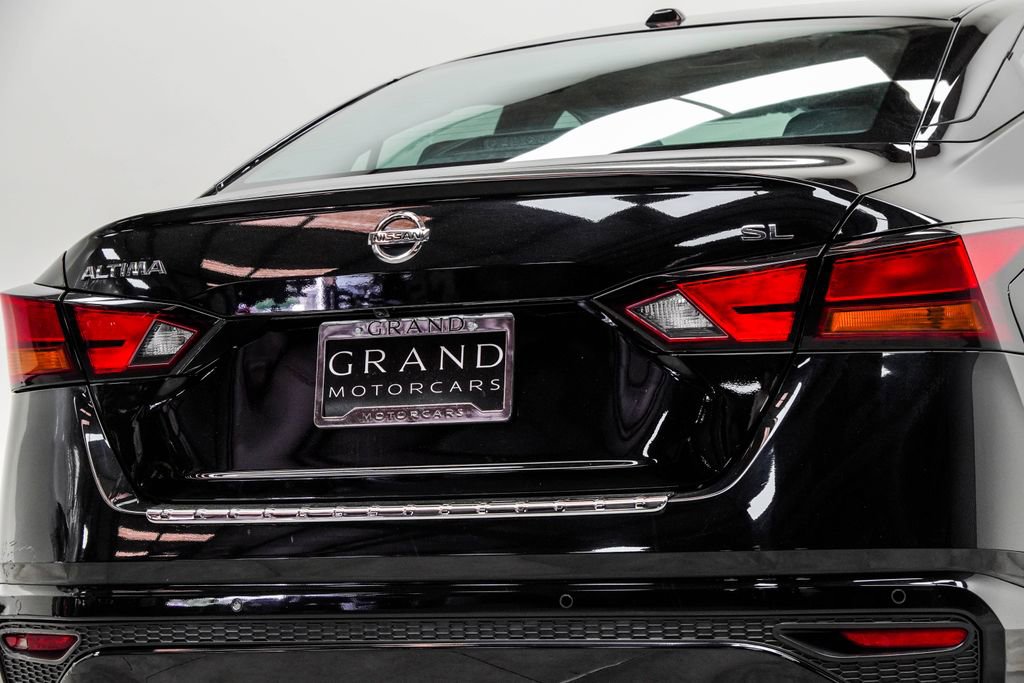Used 2021 Nissan Altima 2.5 SL FWD image 13