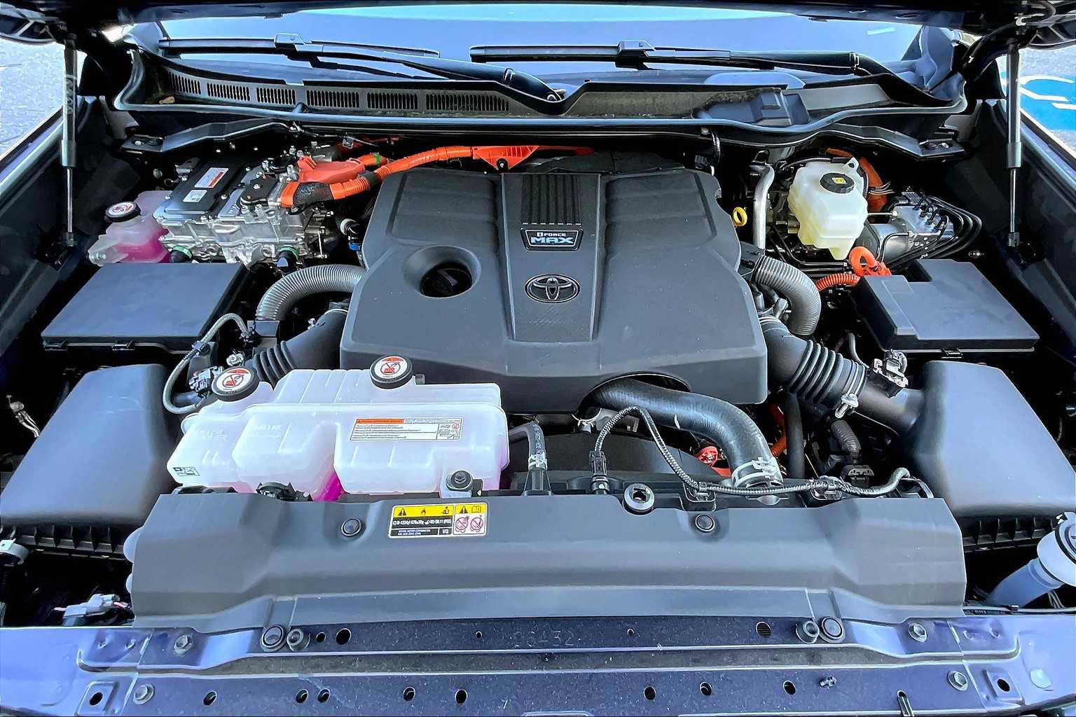 New 2025 Toyota Tundra Limited image 16