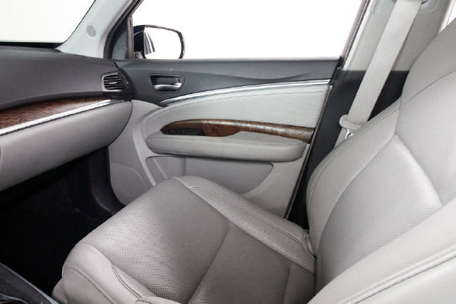 Used 2020 Acura MDX w/ Technology Package AWD/4WD image 9