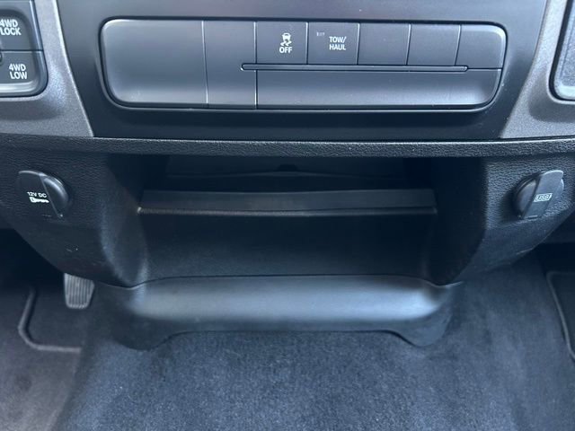 Used 2021 RAM 1500 Tradesman w/ Chrome Appearance Package image 16