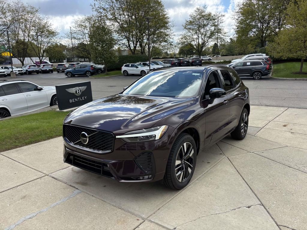 New 2026 Volvo XC60 B5 Plus w/ Protection Package Premier image 3