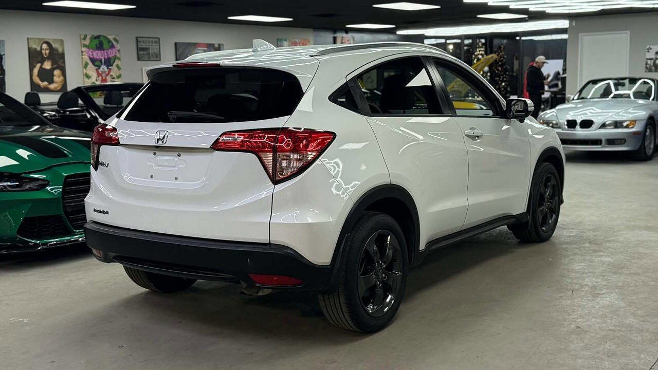 Used 2017 Honda HR-V EX-L image 4