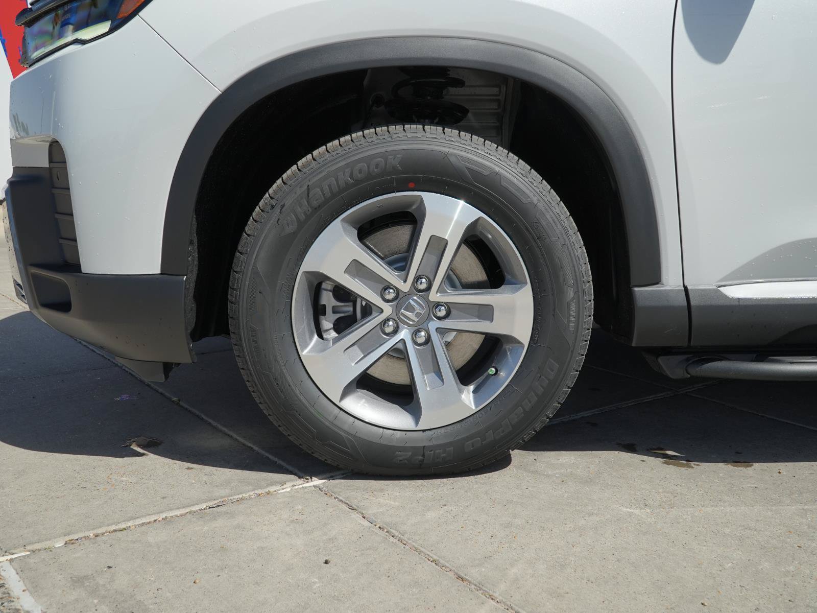 Used 2026 Honda Pilot EX-L image 16