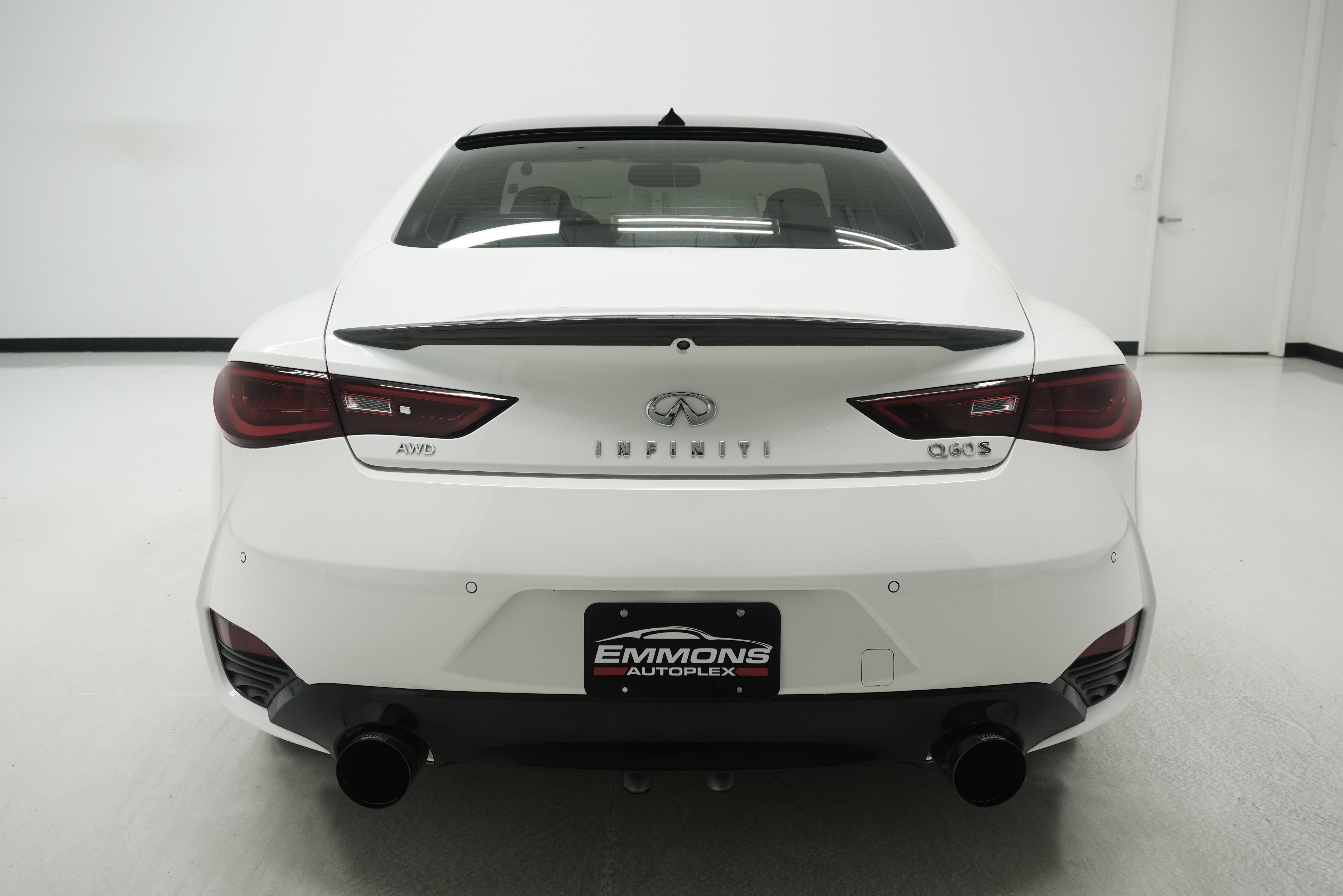 Used 2021 INFINITI Q60 Red Sport 400 w/ Carbon Fiber Package AWD/4WD image 5