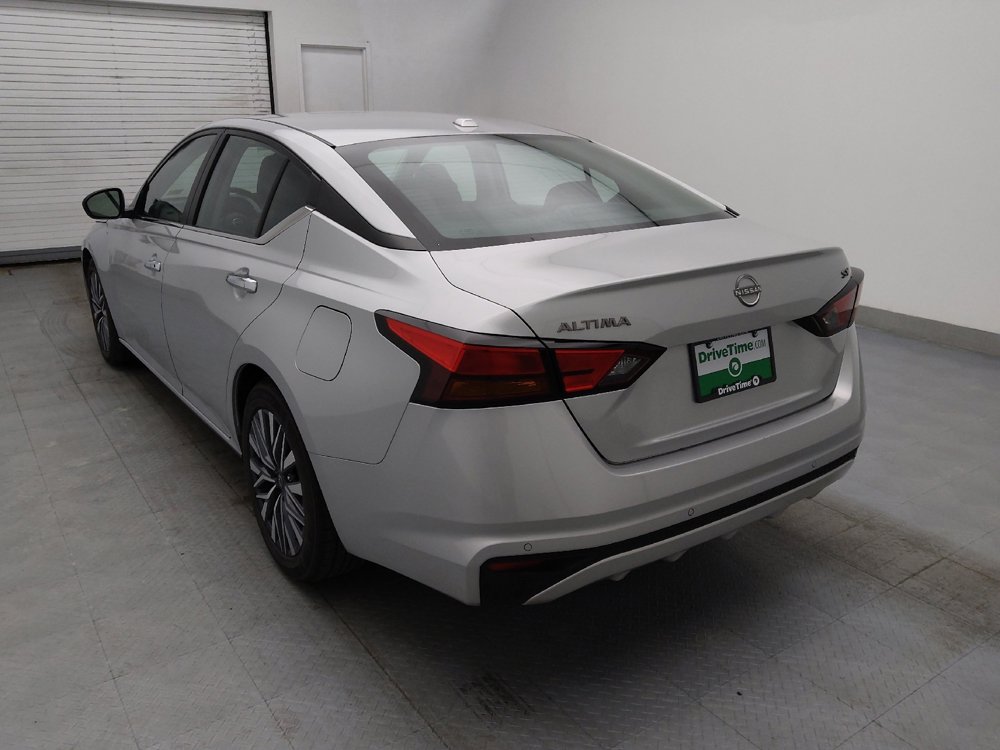 Used 2024 Nissan Altima 2.5 SV image 5