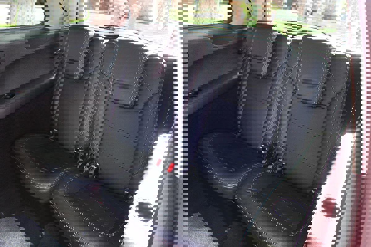 Used 2015 Mercedes-Benz GL 550 4MATIC image 16