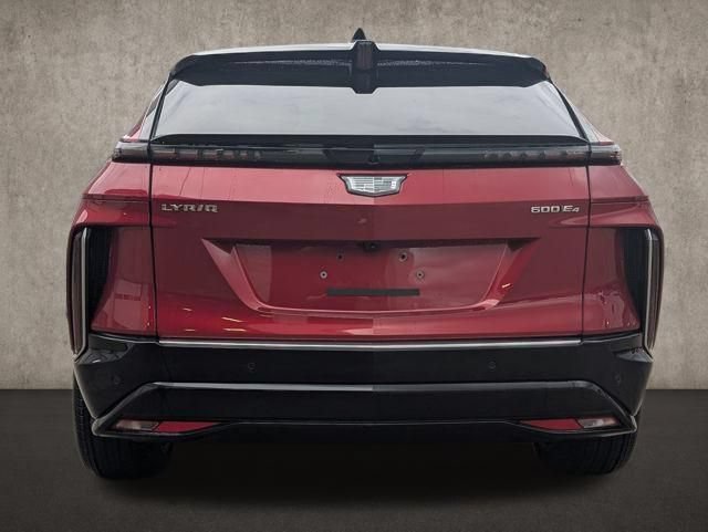 New 2026 Cadillac Lyriq Signature Luxury w/ LPO, Floor Liner Package AWD/4WD image 6