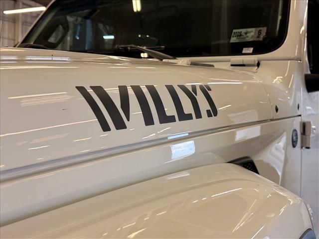 Used 2022 Jeep Gladiator Sport AWD/4WD image 3