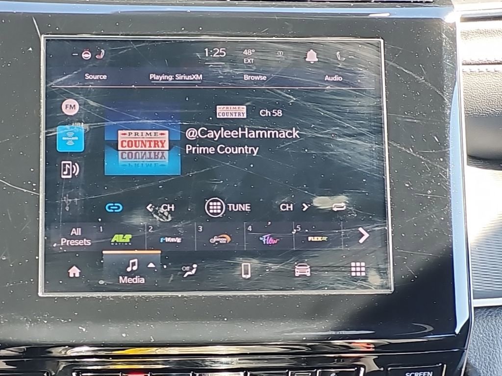 Used 2024 Jeep Grand Cherokee Altitude image 27