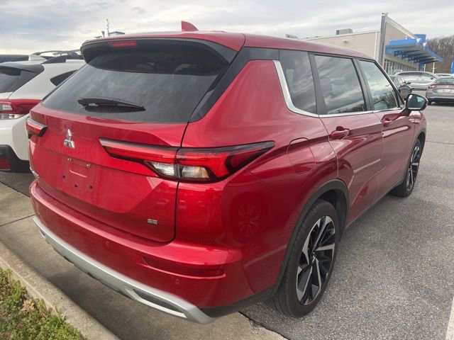 Used 2023 Mitsubishi Outlander SE image 4
