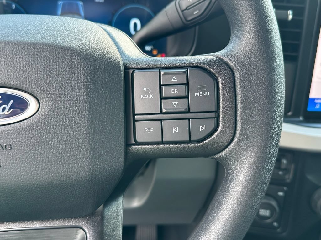 New 2026 Ford F250 XLT w/ XLT Premium Package AWD/4WD image 9