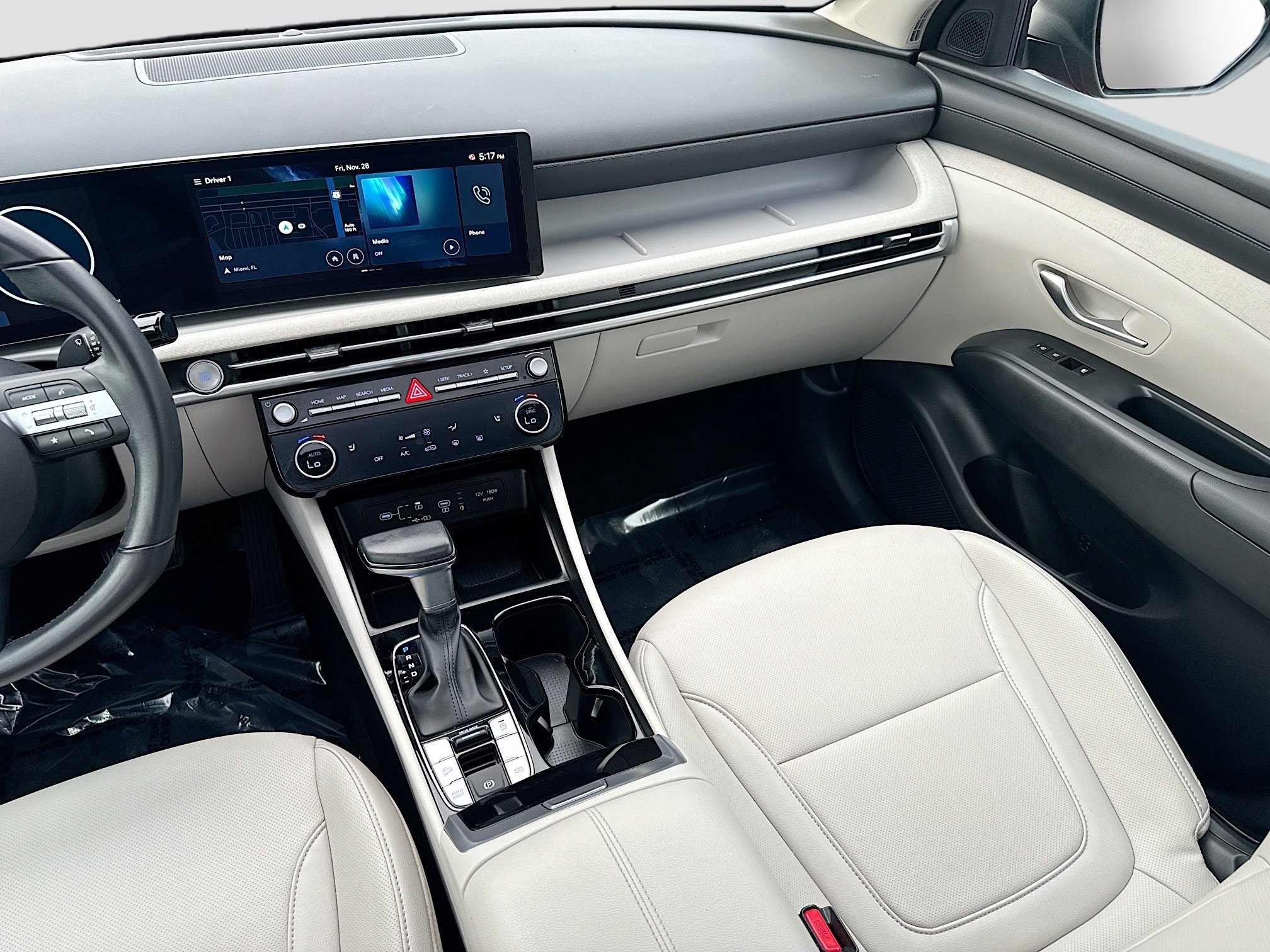 Certified 2025 Hyundai Tucson SEL image 20