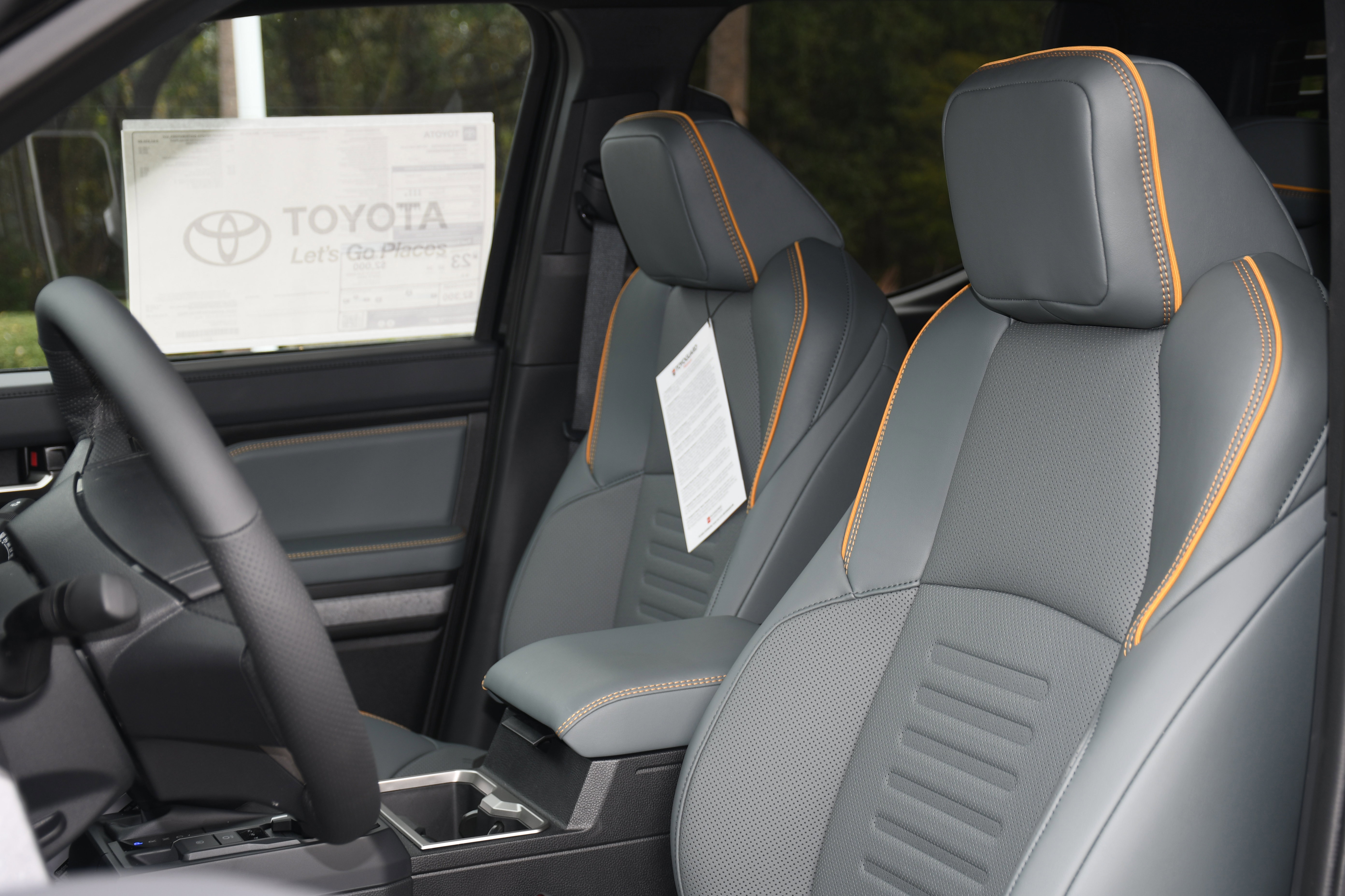 New 2025 Toyota Tacoma Trailhunter image 7