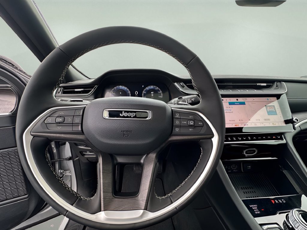 New 2026 Jeep Grand Cherokee Altitude AWD/4WD image 23