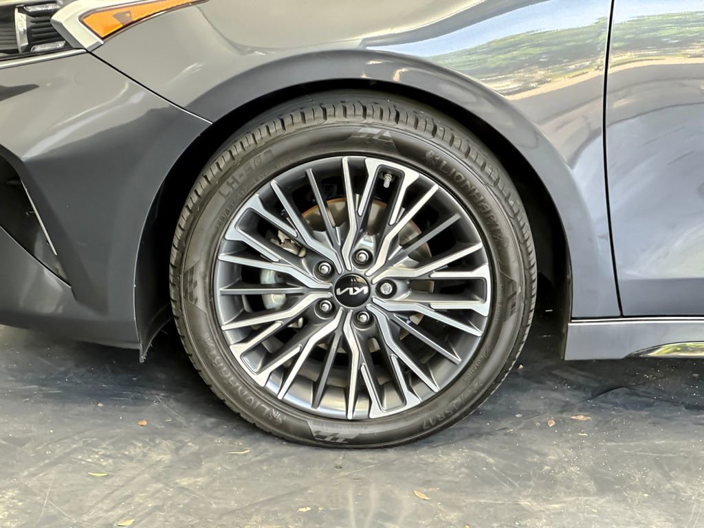 Used 2023 Kia Forte GT-Line w/ GT-Line Technology Package image 24