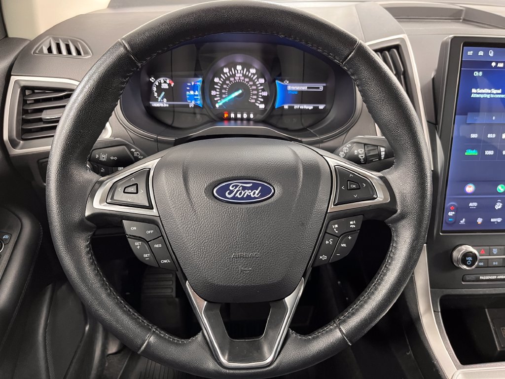Used 2024 Ford Edge SEL AWD/4WD image 18